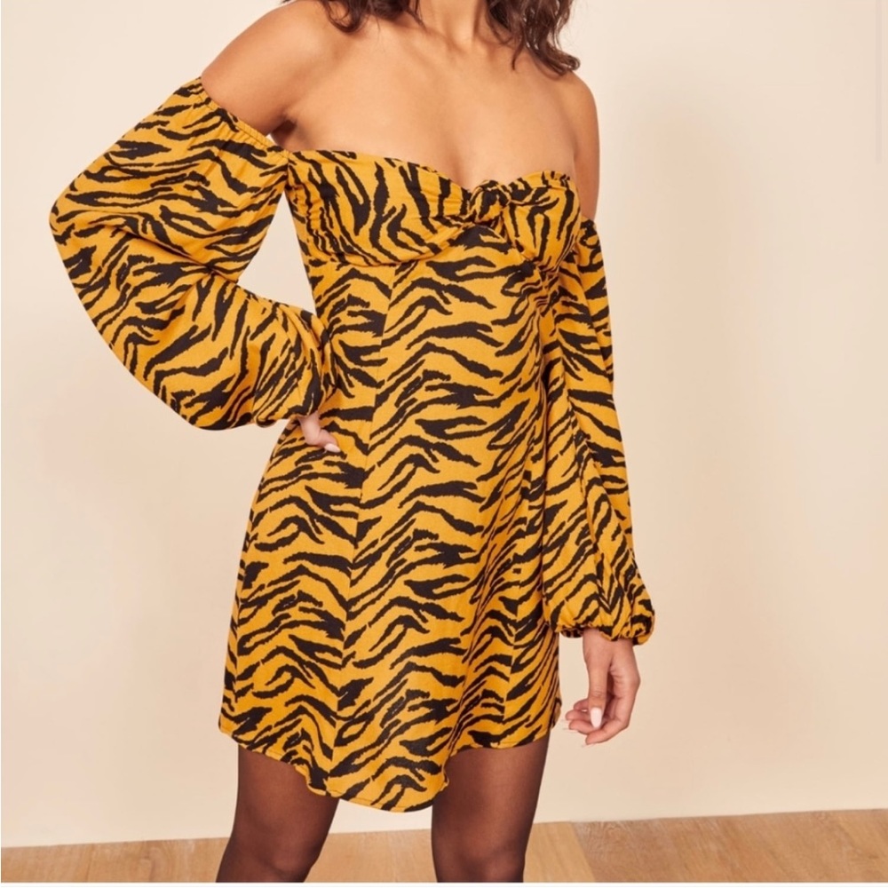 Reformation Roshay Tiger Print Tigress Mini